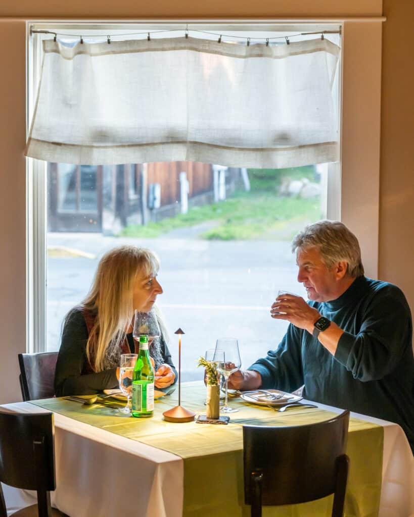 couple enjoying dinner